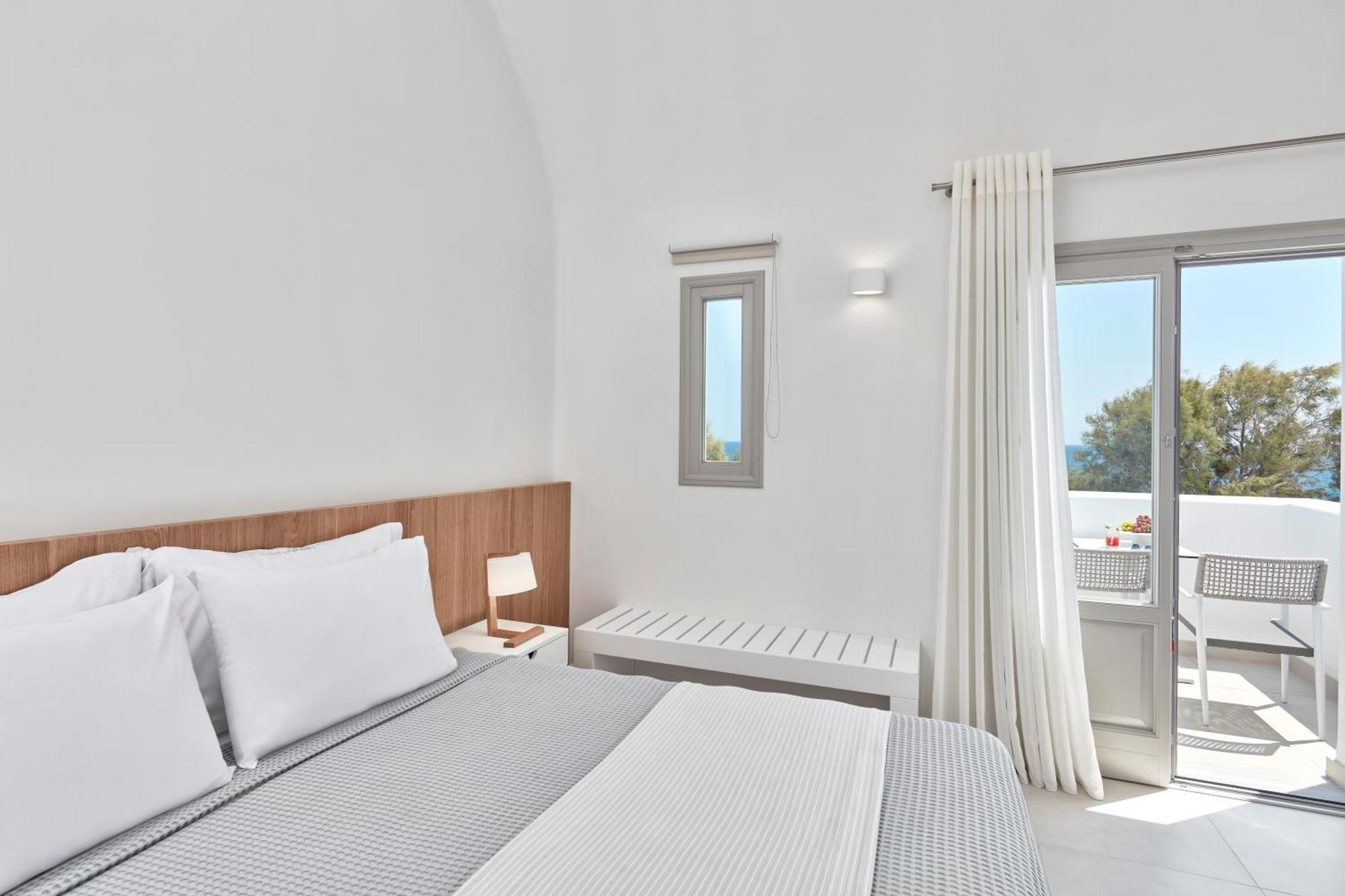 Costa Grand Resort & Spa Kamári Habitación foto